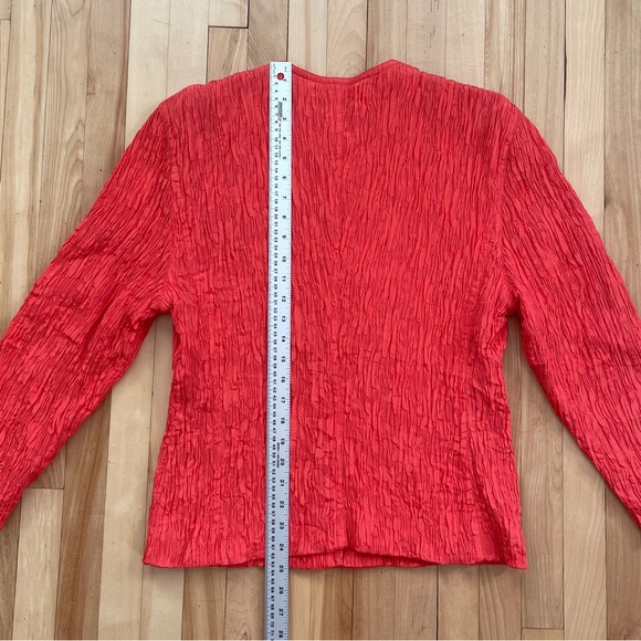 Vtg Escada Coral Red Crinkled Buttoned Jacket - Sz 38 - Picture 10 of 16